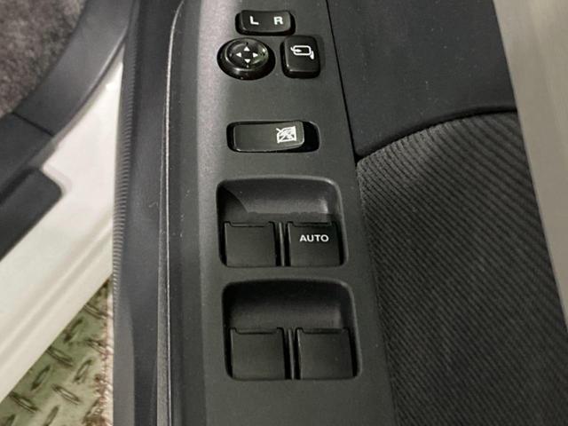 FA 禁煙車 ETC CD再生 パワーステアリング 盗難防止システム プライバシーガラス パワーウインドウ 電動格納ミラー 運転席側エアバック 助手席側エアバック(33枚目)
