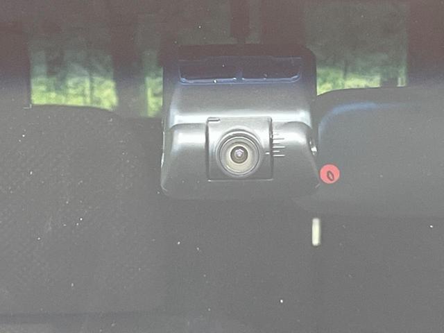 G SSパッケージ 禁煙車 純正SDナビゲーション 衝突軽減ブレーキ バックカメラ フルセグ ETC ドライブレコーダー 横滑防止 オートエアコン パワーウインドウ パワーステアリング ドアバイザー プライバシーG(10枚目)