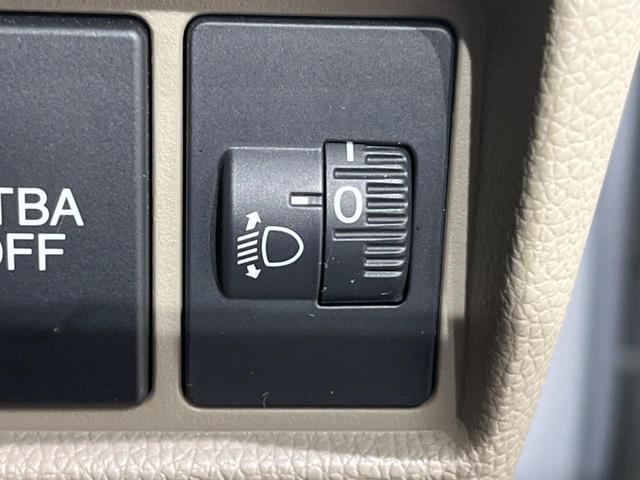 G SSパッケージ 禁煙車 純正SDナビゲーション 衝突軽減ブレーキ バックカメラ フルセグ ETC ドライブレコーダー 横滑防止 オートエアコン パワーウインドウ パワーステアリング ドアバイザー プライバシーG(31枚目)