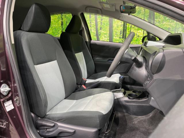 S 禁煙車 SDナビ ETC シートヒーター LEDヘッドライト スマートキー オートライト オートエアコン 地デジ CDオーディオ 盗難防止装置 プライバシーガラス 横滑防止装置(10枚目)