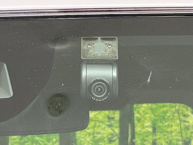 カスタムRS ターボ 禁煙車 純正9インチナビ 両側パワースライドドア 衝突軽減装置 バックカメラ クリアランスソナー ETC スマートキー シートヒーター LEDヘッドライト オートエアコン アイドリングストップ(49枚目)