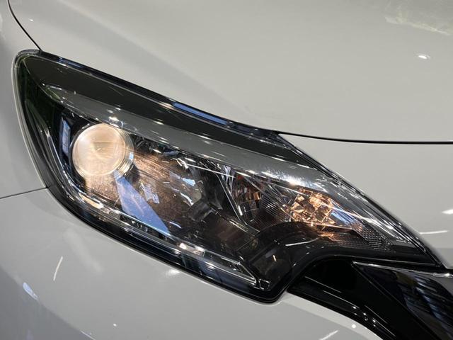 X 禁煙車 衝突軽減装置 SDナビ バックカメラ コーナーセンサー 車線逸脱警報 スマートキー オートライト オートライト ETC マニュアルエアコン 電動格納ミラー アイドリングストップ(13枚目)