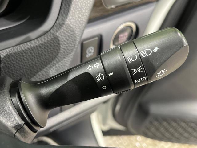 ZS 煌II 純正10インチナビ 両側電動スライドドア 衝突軽減装置 禁煙車 寒冷地仕様 バックカメラ bluetooth再生 フルセグTV ETC LEDヘッドライト LEDフォグ スマートキー ドラレコ(42枚目)