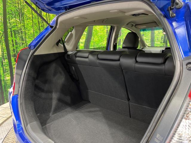 13G・Lパッケージ ファインエディション 衝突軽減装置 禁煙車 純正SDナビ バックカメラ bluetooth再生 ETC ハーフレザーシート LEDヘッドライト スマートキー クルーズコントロール ドラレコ オートライト オートエアコン(26枚目)
