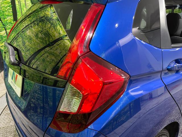 13G・Lパッケージ ファインエディション 衝突軽減装置 禁煙車 純正SDナビ バックカメラ bluetooth再生 ETC ハーフレザーシート LEDヘッドライト スマートキー クルーズコントロール ドラレコ オートライト オートエアコン(55枚目)