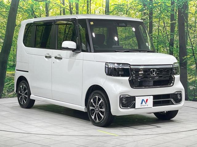 Ｎ－ＢＯＸカスタム コーディネートスタイル　４ＷＤ　禁煙車　純正８型ナビ　両側電動スライドドア　ホンダセンシング　アダプティブクルーズ　バックカメラ　ＥＴＣ　シートヒーター　ＬＥＤヘッド　ＬＥＤフォグ　ＵＳＢタイプＣ　革巻きステアリング（17枚目）