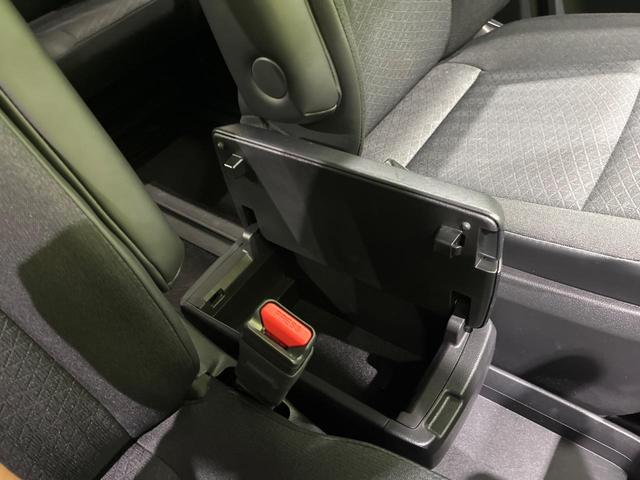 ヴォクシー ハイブリッドＳ－Ｇ　純正１０．５型ディスプレイオーディオプラス　ナビ／フルセグＤＶＤ　バックカメラ　両側電動ドア　セーフティセンス　レーダークルーズ　ＬＥＤヘッド　スマートキー　オートエアコン　革巻きステアリング　禁煙車（45枚目）