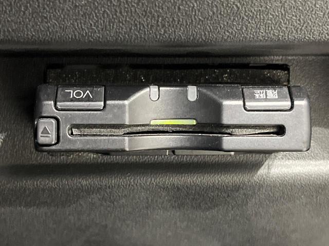 ジムニーシエラ JC 4WD AT 9型SDナビ フルセグ セーフティサポート クルーズコントロール LEDヘッド オートライト シートヒーター スマートキー ETC アイドリングストップ 革巻きステアリング 電動ミラー(7枚目)