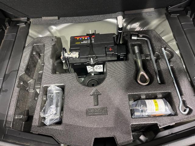 ノート ｅ－パワー　Ｘ　純正ナビ　全周囲カメラ　エマージェンシーブレーキ　車線逸脱警報　ＬＥＤヘッド　オートライト　前後ソナー　インテリキー　ドラレコ　ＥＴＣ　デジタルインナーミラー　オートエアコン　シートリフター　禁煙車（43枚目）