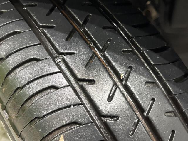 ノート ｅ－パワー　Ｘ　純正ナビ　全周囲カメラ　エマージェンシーブレーキ　車線逸脱警報　ＬＥＤヘッド　オートライト　前後ソナー　インテリキー　ドラレコ　ＥＴＣ　デジタルインナーミラー　オートエアコン　シートリフター　禁煙車（50枚目）