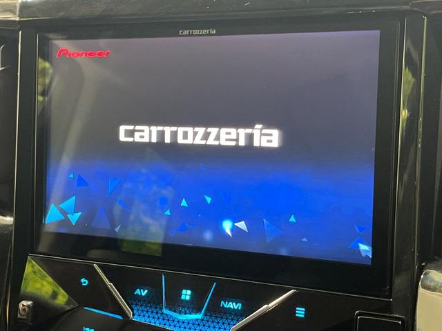 アルファード ２．５Ｓ　Ｃパッケージ　１０型サイバーナビ　後席モニター　黒革シート　７人乗り　パワーシート　パワーオットマン　パワーバックドア　アイドリングストップ　両側電動スライドドア　クリアランスソナー　クルーズコントロール　禁煙車（5枚目）