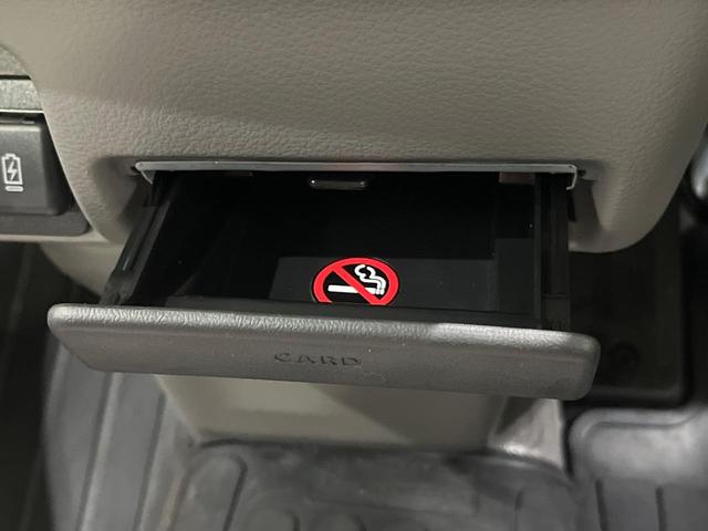 ＮＶ１００クリッパーバン ＤＸ　純正ナビＴＶ　１オーナー　エマージェンシーブレーキ　バックソナー　車線逸脱警報　踏み間違い衝突防止アシスト　アイドリングストップ　オートライト　ハイビームアシスト　リモコンキー　オーバーヘッドシェルフ（29枚目）