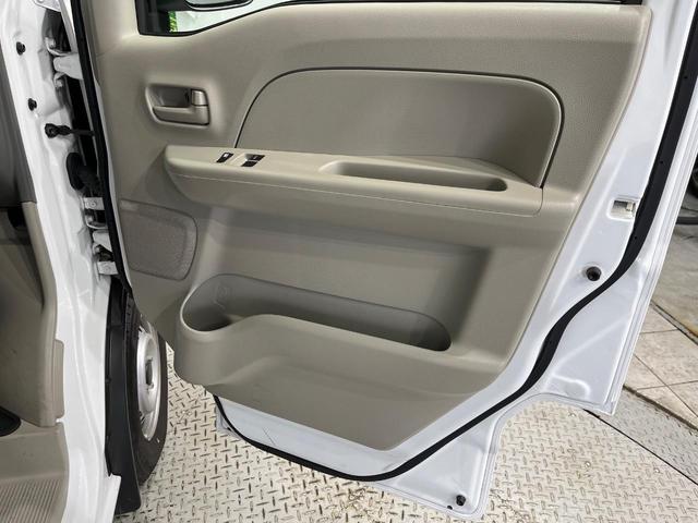 ＮＶ１００クリッパーバン ＤＸ　純正ナビＴＶ　１オーナー　エマージェンシーブレーキ　バックソナー　車線逸脱警報　踏み間違い衝突防止アシスト　アイドリングストップ　オートライト　ハイビームアシスト　リモコンキー　オーバーヘッドシェルフ（37枚目）