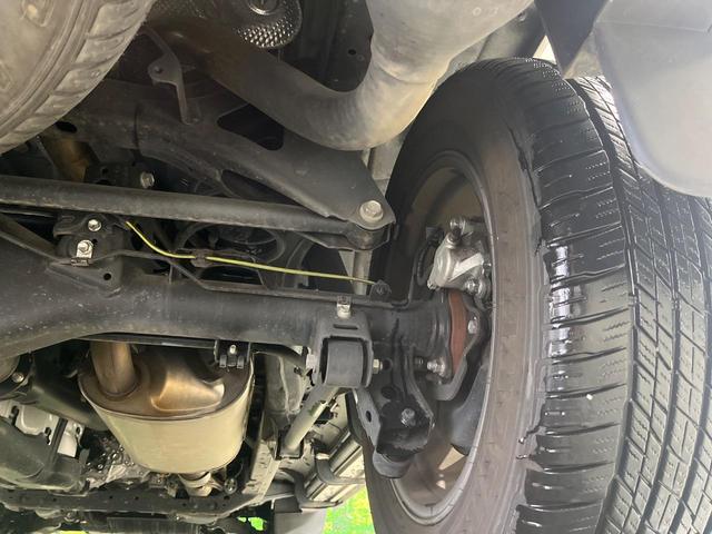 ランドクルーザープラド ＴＸ　Ｌパッケージ　後期　Ｔコネクト９型メーカーナビ　全周囲カメラ　１４スピーカー　アップルカープレイ　ベージュ革　ベンチレーション　シートヒーター　パワーシート　セーフティセンス　レーダークルーズ　ＬＥＤヘッド　禁煙車（22枚目）
