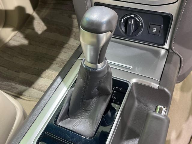 ランドクルーザープラド ＴＸ　Ｌパッケージ　後期　Ｔコネクト９型メーカーナビ　全周囲カメラ　１４スピーカー　アップルカープレイ　ベージュ革　ベンチレーション　シートヒーター　パワーシート　セーフティセンス　レーダークルーズ　ＬＥＤヘッド　禁煙車（23枚目）
