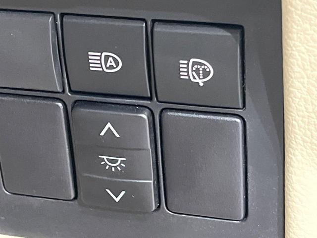ランドクルーザープラド ＴＸ　Ｌパッケージ　後期　Ｔコネクト９型メーカーナビ　全周囲カメラ　１４スピーカー　アップルカープレイ　ベージュ革　ベンチレーション　シートヒーター　パワーシート　セーフティセンス　レーダークルーズ　ＬＥＤヘッド　禁煙車（37枚目）