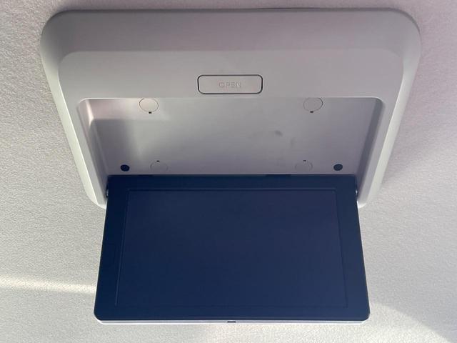 セレナ ハイウェイスター　Ｖセレ＋セーフティＩＩ　ＳＨＶ　後期　純正８型ナビ　後席モニター　全周囲カメラ　エマージェンシーブレーキ　前後ソナー　両側電動ドア　ＬＥＤヘッドライト　オートライト　アイドリングストップ　インテリキー　ダブルオートエアコン　ドラレコ（4枚目）