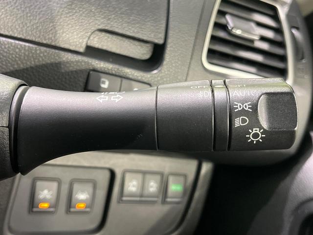 セレナ ハイウェイスター　Ｖセレ＋セーフティＩＩ　ＳＨＶ　後期　純正８型ナビ　後席モニター　全周囲カメラ　エマージェンシーブレーキ　前後ソナー　両側電動ドア　ＬＥＤヘッドライト　オートライト　アイドリングストップ　インテリキー　ダブルオートエアコン　ドラレコ（32枚目）