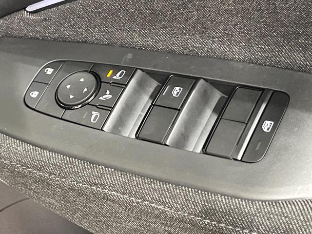 オーラ G 後期 純正9型コネクトナビ 全周囲カメラ BOSE プロパイロット LEDヘッド オートライト デジタルインナーミラー ワイヤレス充電 ドラレコ ETC パワーシート インテリキー オートエアコン(37枚目)