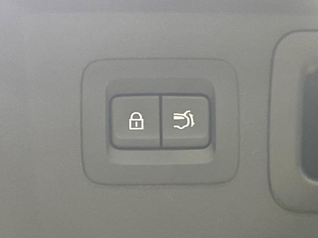 ＣＸ－６０ ＸＤ　Ｓパッケージ　１２．３型センターディスプレイ　全周囲カメラ　ハンズフリーパワーバックドア　ドライバーモニタリング　クルージングトラフィックアラート　衝突軽減　ブラインドスポットモニター　ドラレコ　ＥＴＣ　禁煙車（41枚目）