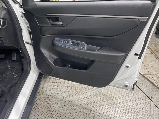 WR-V X 登録済未使用車 禁煙車 純正8インチコネクトナビ バックカメラ ホンダセンシング アダプティブクルーズ パーキングセンサー LEDヘッド オートライト スマートキー オートエアコン パドルシフト(42枚目)