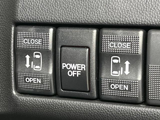 ラフェスタ ハイウェイスターG 純正ナビTV バックカメラ 両側電動ドア HIDヘッド オートライト アイドリングストップ インテリキー オートエアコン 革巻きステアリング 電動ミラー リアスポイラー トラクションコントロール(3枚目)