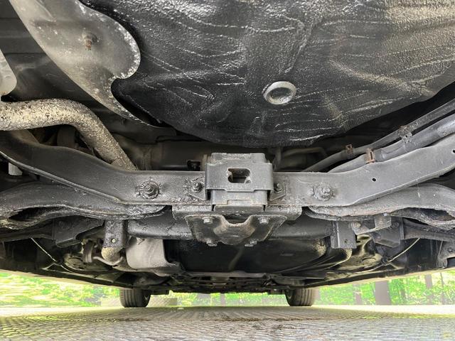 ラフェスタ ハイウェイスターG 純正ナビTV バックカメラ 両側電動ドア HIDヘッド オートライト アイドリングストップ インテリキー オートエアコン 革巻きステアリング 電動ミラー リアスポイラー トラクションコントロール(19枚目)