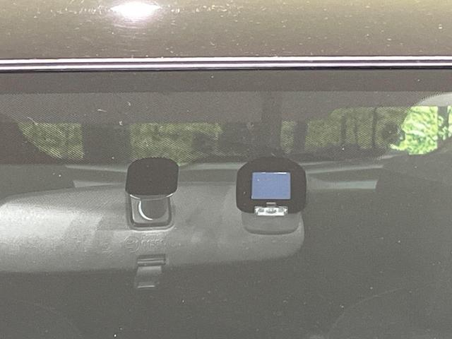 ラフェスタ ハイウェイスターG 純正ナビTV バックカメラ 両側電動ドア HIDヘッド オートライト アイドリングストップ インテリキー オートエアコン 革巻きステアリング 電動ミラー リアスポイラー トラクションコントロール(25枚目)