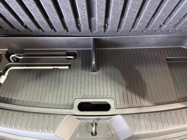 ラフェスタ ハイウェイスターG 純正ナビTV バックカメラ 両側電動ドア HIDヘッド オートライト アイドリングストップ インテリキー オートエアコン 革巻きステアリング 電動ミラー リアスポイラー トラクションコントロール(49枚目)