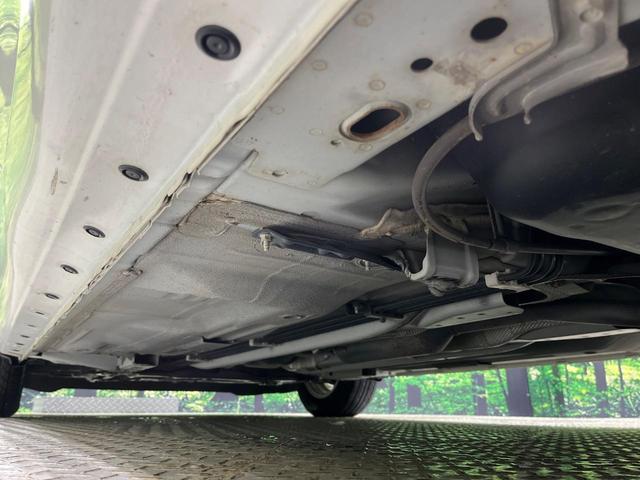 ノート X 後期 純正SDナビ エマージェンシーブレーキ アイドリングストップ インテリキー オートライト シートリフター ステアリングスイッチ プライバシーガラス 電動格納ミラー エアコン 車線逸脱警報 禁煙車(21枚目)