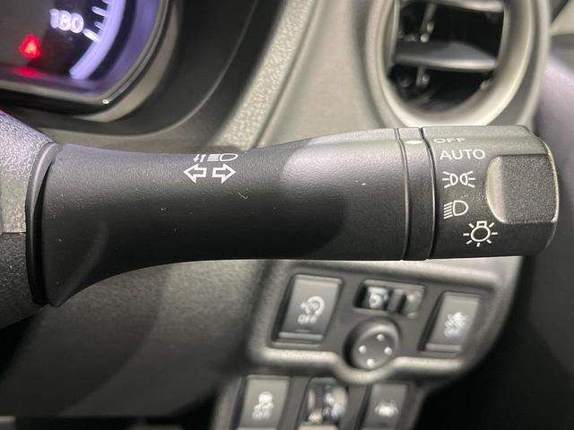 ノート X 後期 純正SDナビ エマージェンシーブレーキ アイドリングストップ インテリキー オートライト シートリフター ステアリングスイッチ プライバシーガラス 電動格納ミラー エアコン 車線逸脱警報 禁煙車(31枚目)