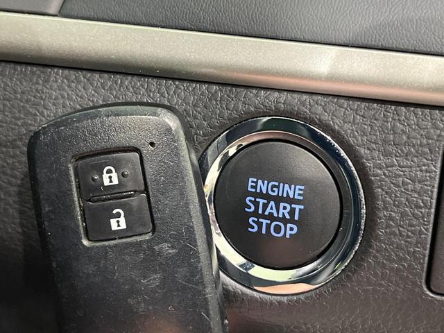 ハリアー エレガンス 純正フルエアロ 黒内装 純正ナビ フルセグ バックカメラ LEDヘッド オートライト スマートキー アイドリングストップ 黒合皮ファブリックシート パワーシート ウッド革コンビステアリング ETC(6枚目)