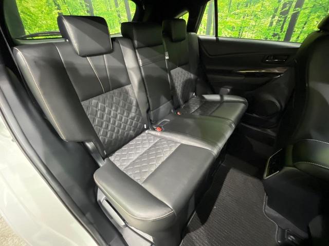 ハリアー エレガンス 純正フルエアロ 黒内装 純正ナビ フルセグ バックカメラ LEDヘッド オートライト スマートキー アイドリングストップ 黒合皮ファブリックシート パワーシート ウッド革コンビステアリング ETC(9枚目)