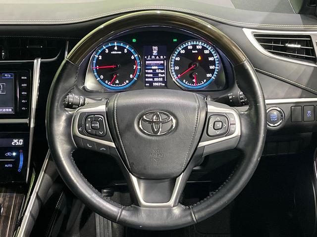 ハリアー エレガンス 純正フルエアロ 黒内装 純正ナビ フルセグ バックカメラ LEDヘッド オートライト スマートキー アイドリングストップ 黒合皮ファブリックシート パワーシート ウッド革コンビステアリング ETC(11枚目)