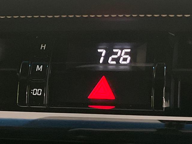 ハリアー エレガンス 純正フルエアロ 黒内装 純正ナビ フルセグ バックカメラ LEDヘッド オートライト スマートキー アイドリングストップ 黒合皮ファブリックシート パワーシート ウッド革コンビステアリング ETC(25枚目)