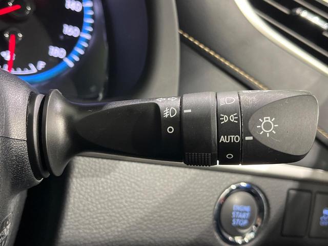 ハリアー エレガンス 純正フルエアロ 黒内装 純正ナビ フルセグ バックカメラ LEDヘッド オートライト スマートキー アイドリングストップ 黒合皮ファブリックシート パワーシート ウッド革コンビステアリング ETC(32枚目)