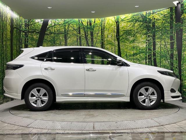 ハリアー エレガンス 純正フルエアロ 黒内装 純正ナビ フルセグ バックカメラ LEDヘッド オートライト スマートキー アイドリングストップ 黒合皮ファブリックシート パワーシート ウッド革コンビステアリング ETC(46枚目)