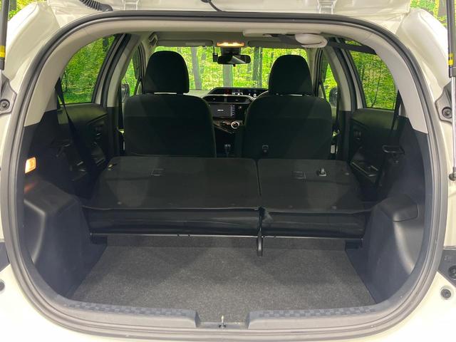 アクア Sスタイルブラック 後期 純正SDナビ バックカメラ セーフティセンス クリアランスソナー パーキングサポートブレーキ スマートキー ドラレコ ETC アームレスト オートライト シートリフター オートエアコン 禁煙車(10枚目)