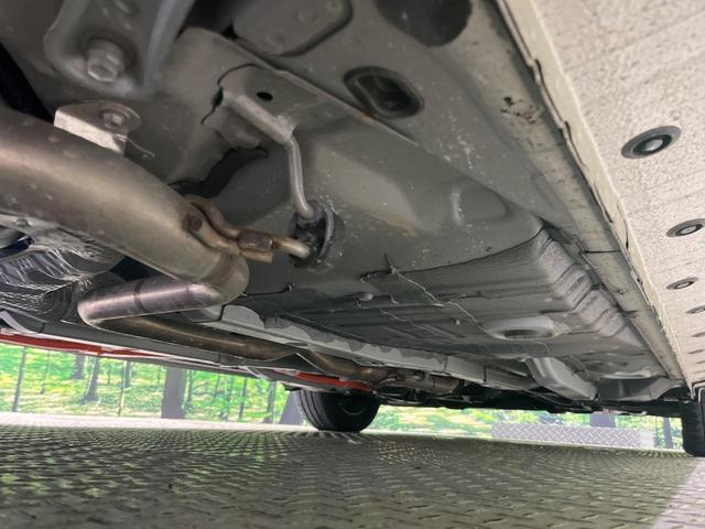 アクア Sスタイルブラック 後期 純正SDナビ バックカメラ セーフティセンス クリアランスソナー パーキングサポートブレーキ スマートキー ドラレコ ETC アームレスト オートライト シートリフター オートエアコン 禁煙車(22枚目)