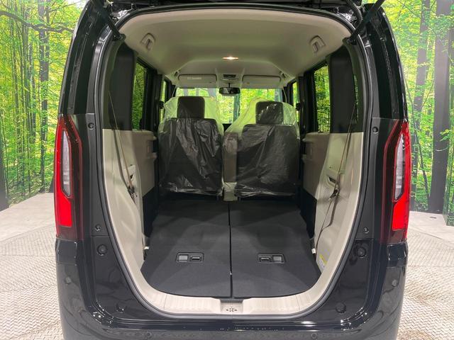 N-BOX ベースグレード 届出済未使用車 ホンダセンシング アダプティブクルーズ 電動スライドドア スマートキー LEDヘッド オートライト シートヒーター オートエアコン アームレスト シートリフター 充電用USBタイプC(10枚目)