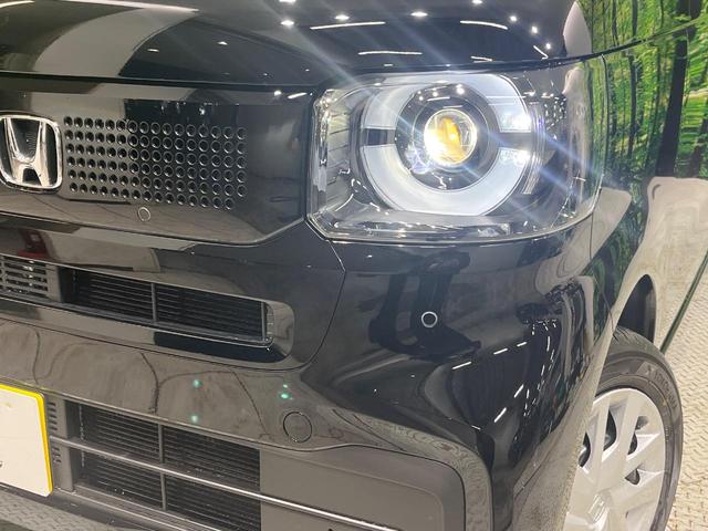 N-BOX ベースグレード 届出済未使用車 ホンダセンシング アダプティブクルーズ 電動スライドドア スマートキー LEDヘッド オートライト シートヒーター オートエアコン アームレスト シートリフター 充電用USBタイプC(12枚目)