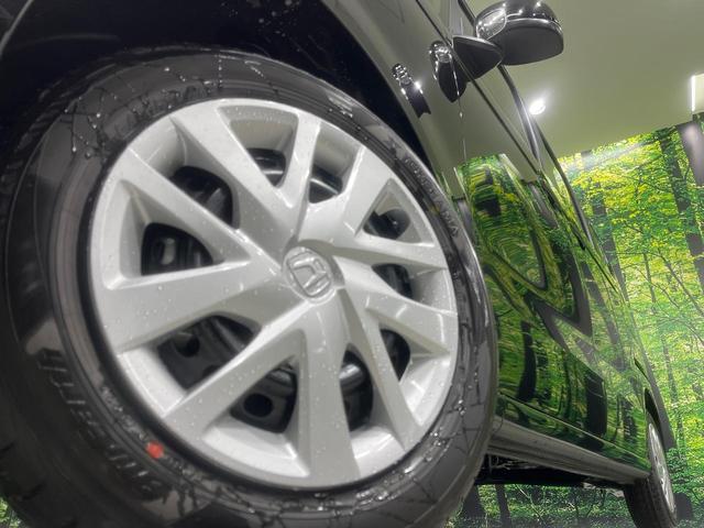 N-BOX ベースグレード 届出済未使用車 ホンダセンシング アダプティブクルーズ 電動スライドドア スマートキー LEDヘッド オートライト シートヒーター オートエアコン アームレスト シートリフター 充電用USBタイプC(13枚目)