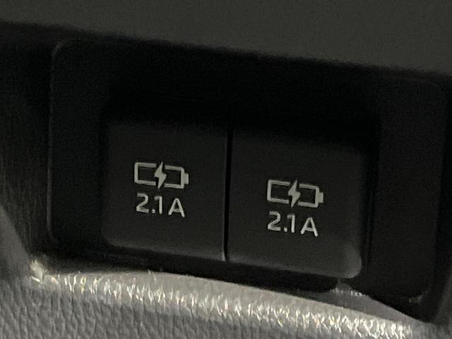 ハリアーハイブリッド Ｚ　４ＷＤ　純正１２．３型ナビ　全周囲カメラ　ＪＢＬ　ハンズフリーパワーバックドア　セーフティセンス　レーダークルーズ　ブラインドスポットモニター　クリアランスソナー　デジタルインナーミラー　パワーシ―ト（31枚目）