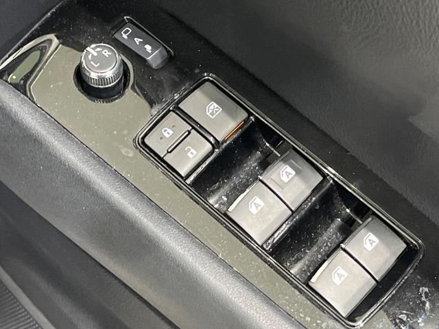 アルファード ２．５Ｓ　後期　純正９型ＤＡ　純正後席モニター　バックカメラ　セーフティセンス　レーダークルーズ　クリアランスソナー　両側電動ドア　ドラレコ　ＥＴＣ　ＬＥＤヘッド　オートライト　スマートキー　革巻きステアリング（43枚目）