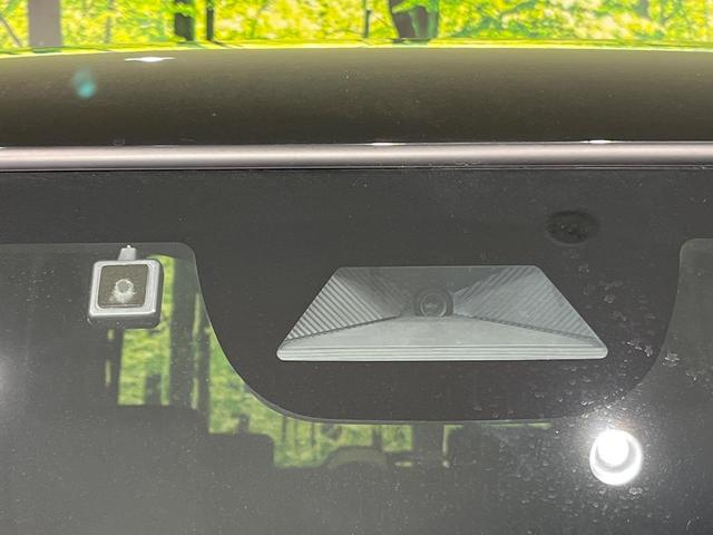 N-BOXカスタム ベースグレード 純正8型ナビ フルセグ バックカメラ ETC ホンダセンシング アダプティブクルーズ 両側電動スライドドア LEDヘッドライト オートライト シートヒーター スマートキー 禁煙車 ステアリングスイッチ(4枚目)