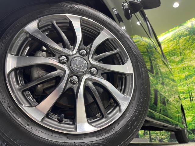 N-BOXカスタム ベースグレード 純正8型ナビ フルセグ バックカメラ ETC ホンダセンシング アダプティブクルーズ 両側電動スライドドア LEDヘッドライト オートライト シートヒーター スマートキー 禁煙車 ステアリングスイッチ(13枚目)