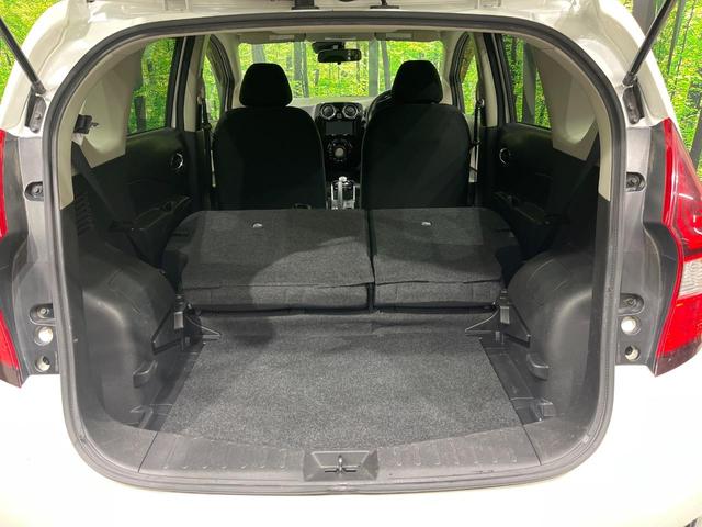 ノート e-パワー X SDナビ バックカメラ エマージェンシーブレーキ 車線逸脱警報 オートライト インテリキー ETC オートエアコン シートリフター プライバシーガラス 電動格納ドアミラー コーナーセンサー 禁煙車(10枚目)