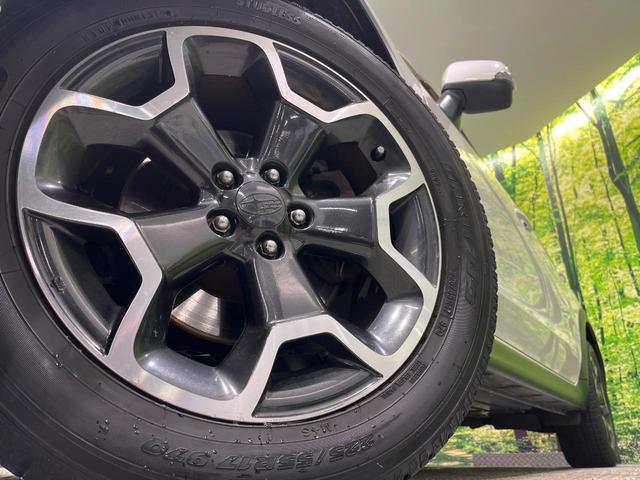 ＸＶ ２．０ｉ－Ｌ　アイサイト　４ＷＤ　純正ナビ　フルセグ　バックカメラ　アイサイトＶｅｒ２　レーダークルーズ　ＨＩＤヘッド　オートライト　ＥＴＣ　スマートキー　パワーシート　アイドリングストップ　革巻きハンドル　電動格納ドアミラー（13枚目）