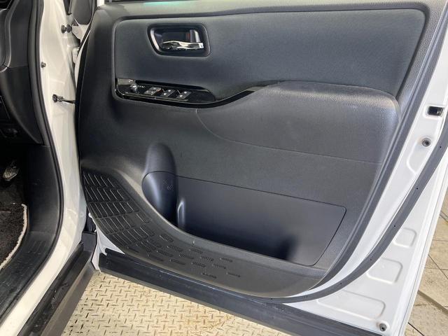 ヴォクシー ハイブリッドZS 煌II 後期 BIGX11型ナビ 12.8型後席モニター セーフティセンス クリアランスソナー 両側電動ドア バックカメラ クルーズコントロール シートヒーター LEDヘッド スマートキー ドラレコ ETC(39枚目)