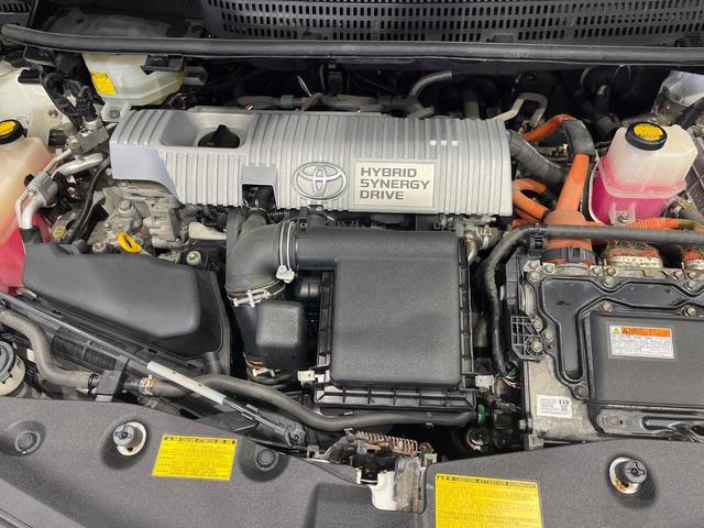 プリウスアルファ Ｓ　チューン　ブラック　純正ナビ　フルセグ　バックカメラ　ＬＥＤヘッド　オートライト　スマートキー　オートエアコン　革巻きステアリング　ステアリングスイッチ　アームレスト　シートリフター　電動格納ドアミラー　禁煙車　ＥＴＣ（18枚目）